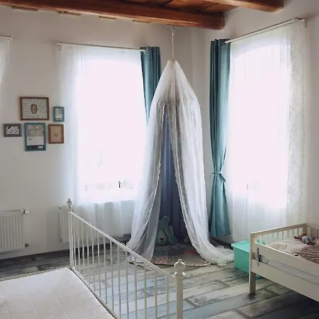 Kektornacos Haz Guest house Polany