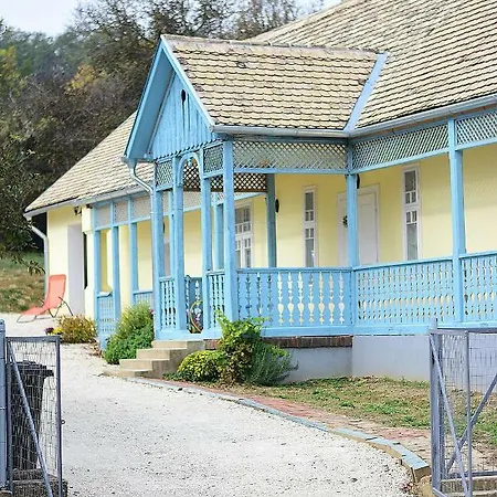 Guest house Kektornacos Haz Polany