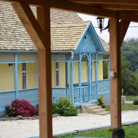 Guest house Kektornacos Haz Polany